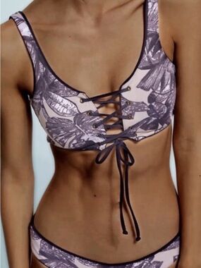 Maaji reversible bikini top and bottom size S EUC
